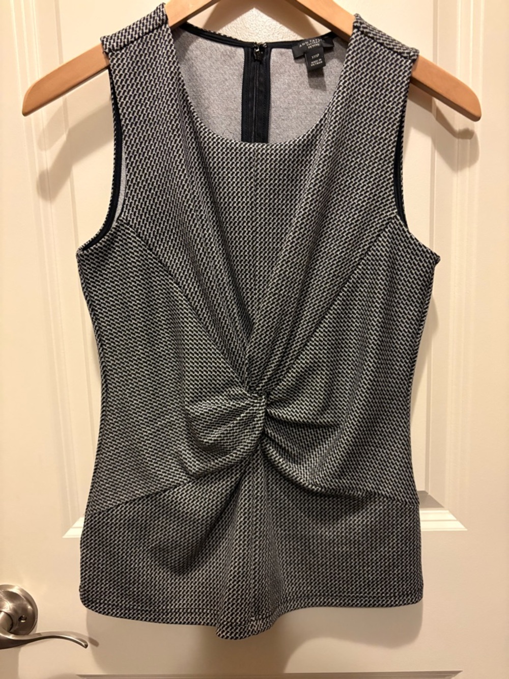 Ann Taylor Black and White Knitted Twist Front Sleeveless Blouse